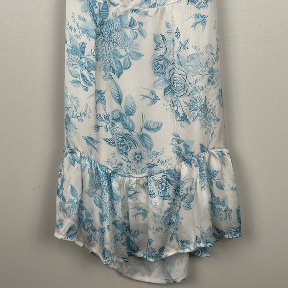 Urban Outfitters Kiss the Sky Floral Print Sweetheart Mini Dress - Picture 6 of 11